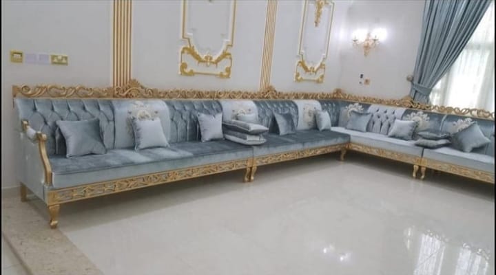 أريكة 17